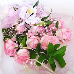 花束 ブーケ ピンクバラと季節のお花の高級花束
