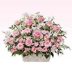 ピンクバラのアレンジメント 花キューピットの開店 開業 改装祝い