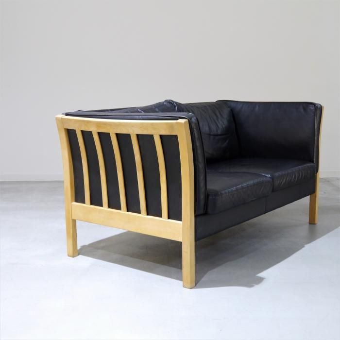 UU_A033 | STOUBY(ストービー)社の革張り2Pソファ（北欧ビンテージ