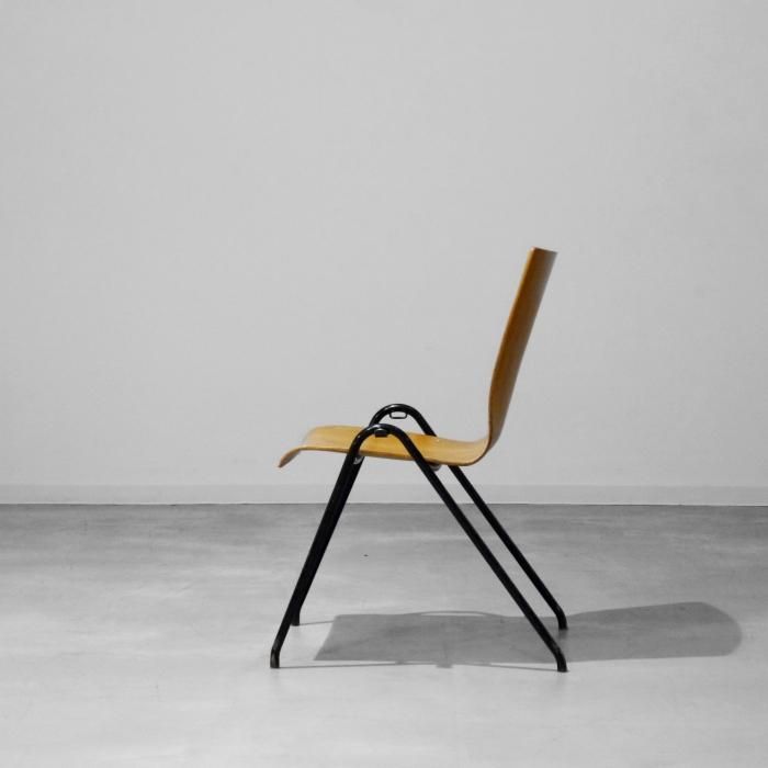 UD10018|スタッキングチェア(ギャンギング仕様)オーク/Niels Larsen AS|interior CASA ビンテージ UD10018|スタッキングチェア(ギャンギング仕様)オーク/Niels Larsen AS|interior CASA ビンテージ