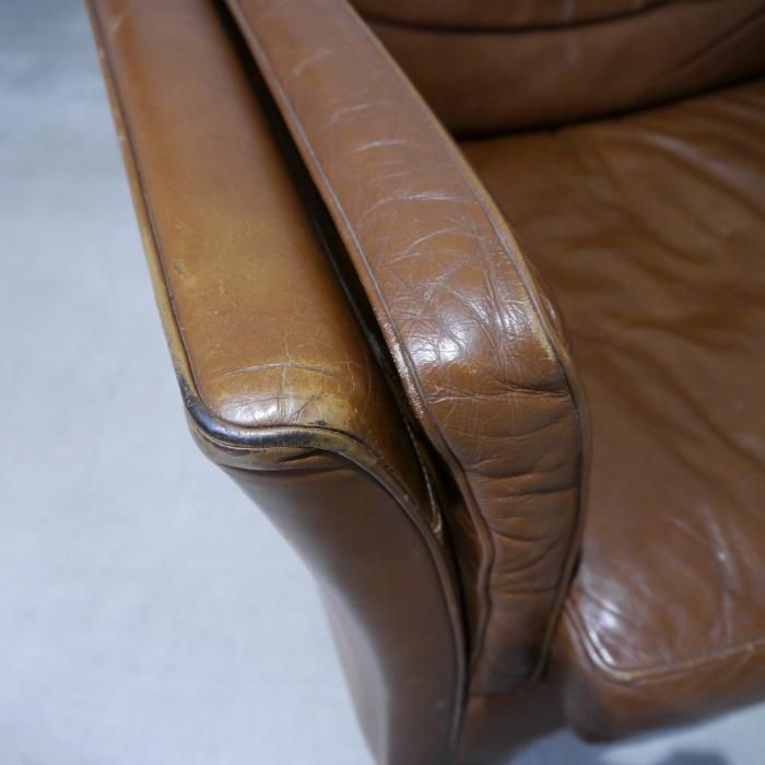 UD6069|2シーターレザーソファ / コンパクト(幅144cm)北欧 UD6069|2シーターレザーソファ / コンパクト(幅144cm)北欧