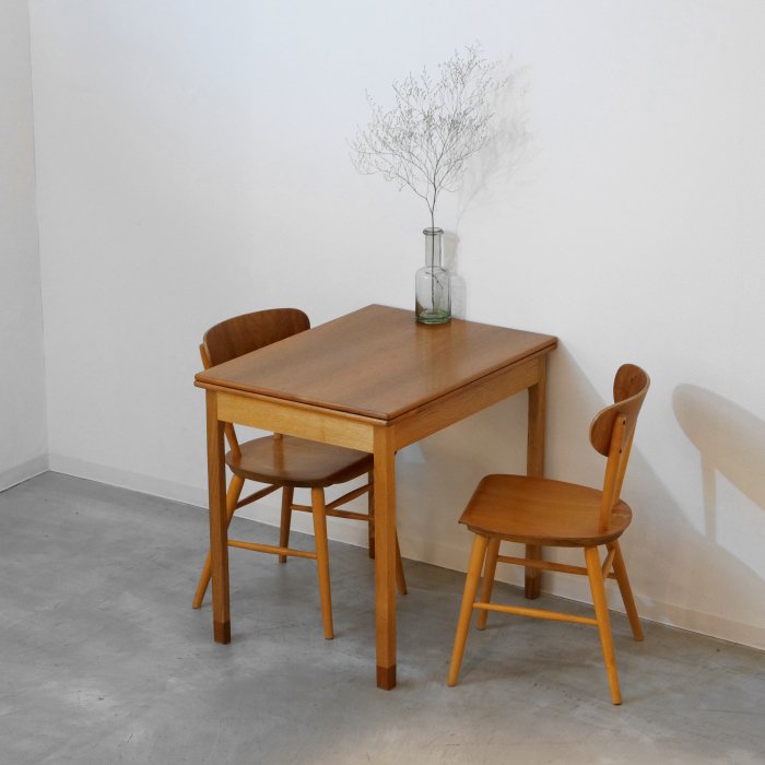 UD10204｜Card Table / Ejner Larsen / SKM Kolding｜interior CASA 