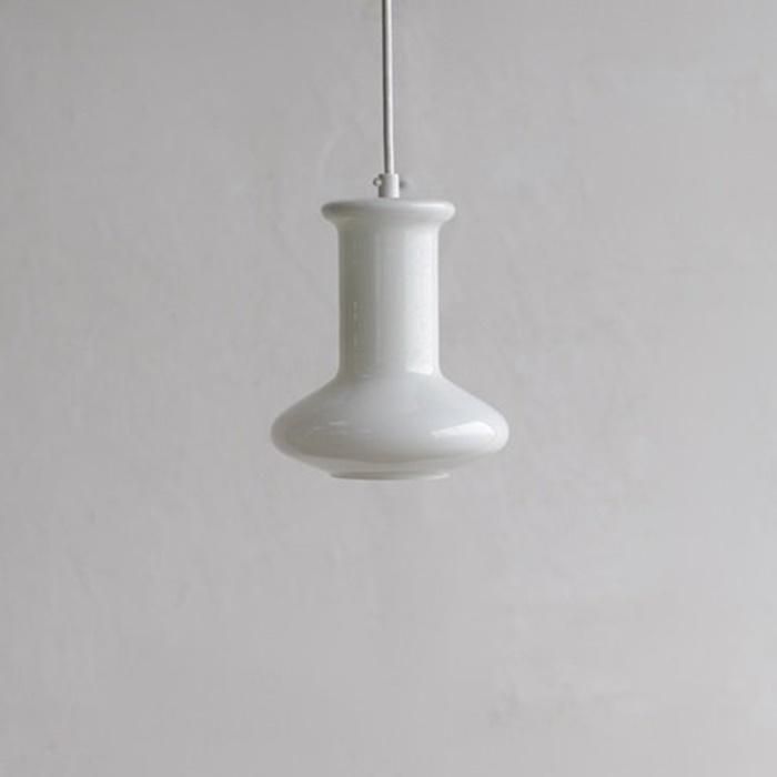 HOLME GAARD ホワイトガラスランプ LG762｜opalガラスライト/ Holmegaard（ホルムガード）/乳白色