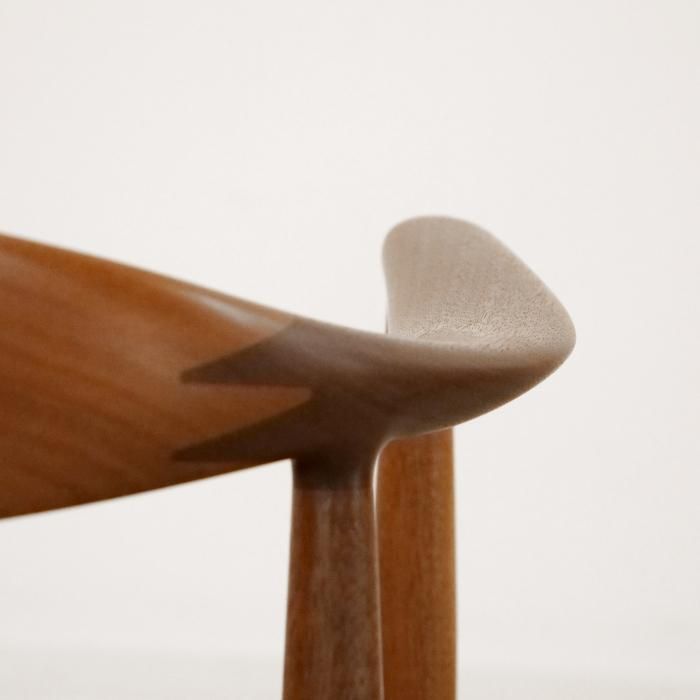 ハンスJウェグナー JH503 ヨハネスハンセン マホガニー 検)フィンユール UD9101｜JH503The Chair/Hans.J.Wegner（ハンスJウェグナー