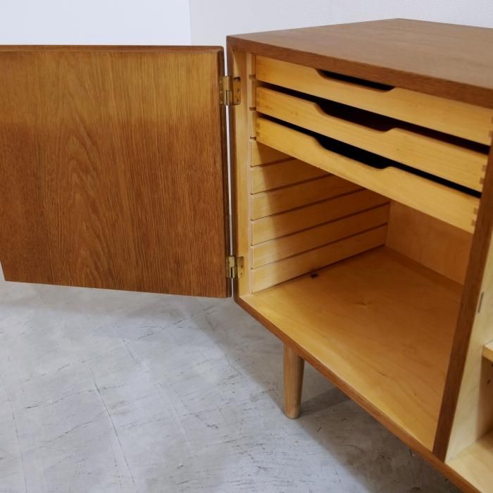 UD11133｜サイドボード（オーク）/Carlo Jensen/Hundevad&Co｜interior