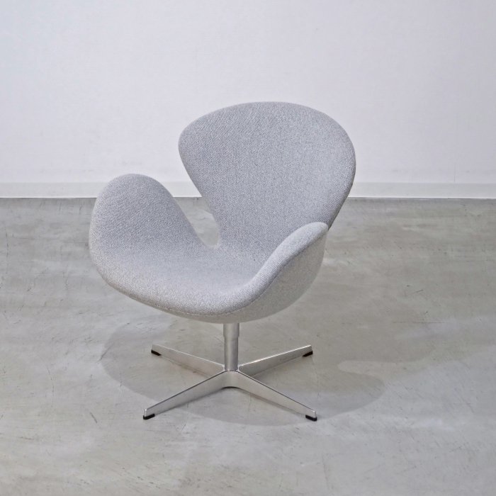 SWAN CHAIR（スワンチェア）/GY｜Arne Jacobsen（アルネ・ヤコブセン