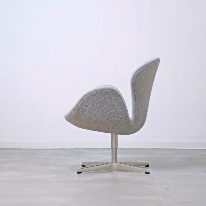 SWAN CHAIR（スワンチェア）/GY｜Arne Jacobsen（アルネ・ヤコブセン