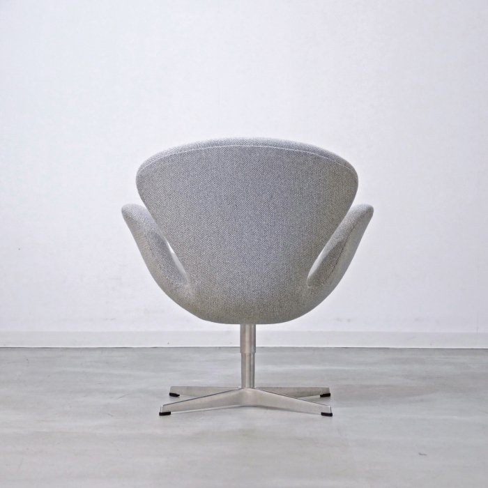 SWAN CHAIR（スワンチェア）/GY｜Arne Jacobsen（アルネ・ヤコブセン