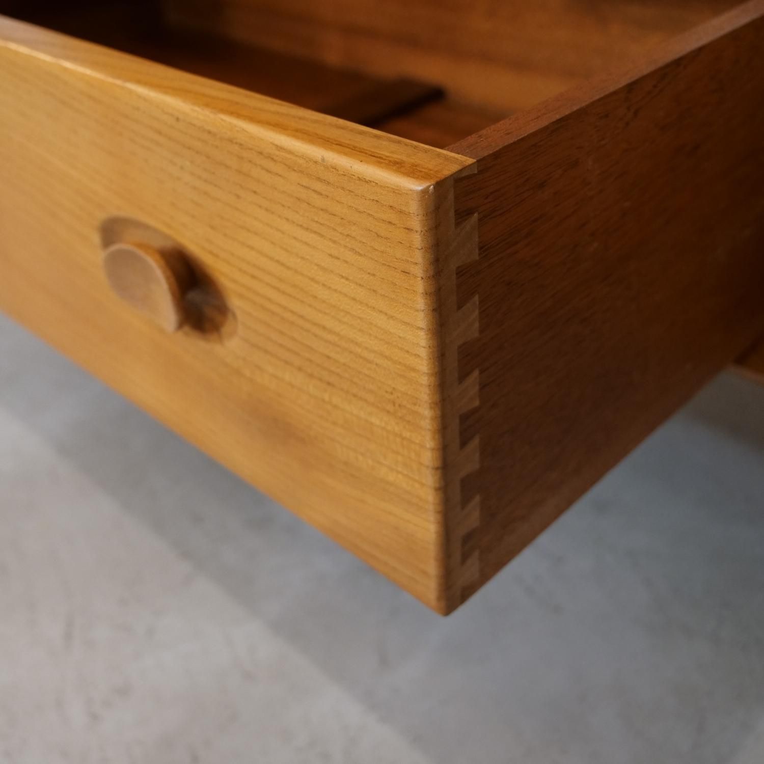 SB2220｜ercol（アーコール）サイドボード（エルム・ブナ材