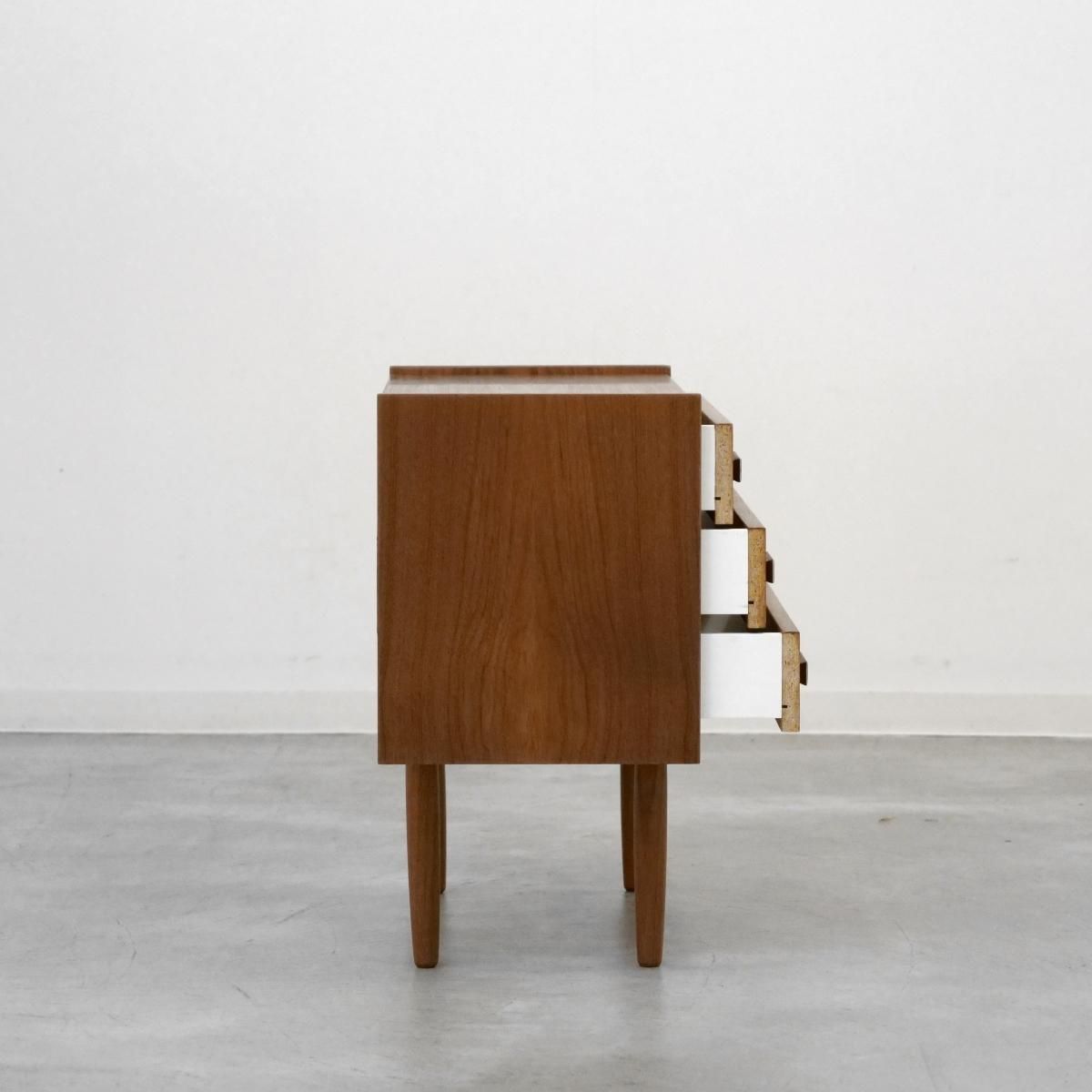 noke　北欧家具ヴィンテージ　チーク チェストBOARD社製 Chest / チーク チェストを店舗に展示致しました。 « NEWS