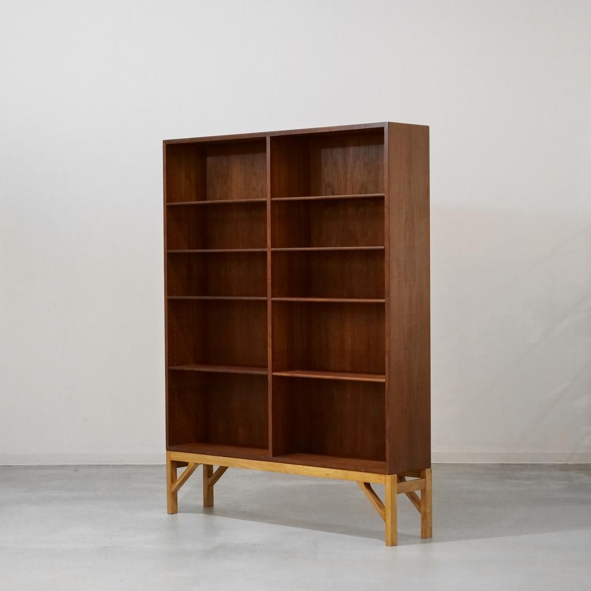 UD16381-2｜model154.bookcase/Borge Mogensen/FDB ｜interior CASA