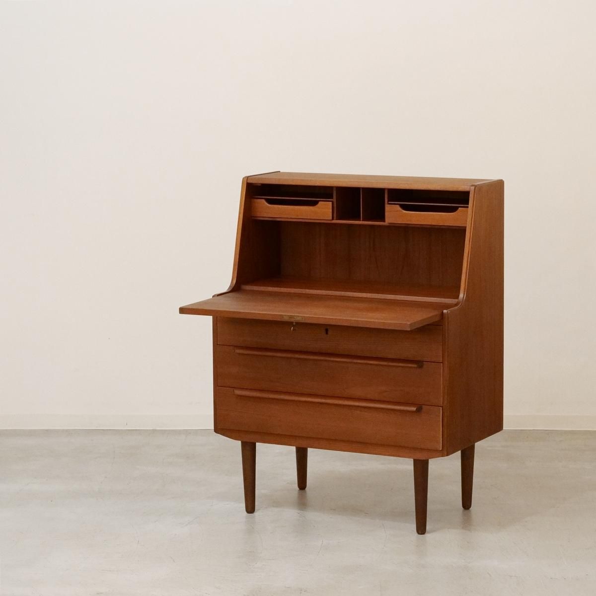 UD16414｜ライティングデスク（チーク） Olholm Mobelfabrik