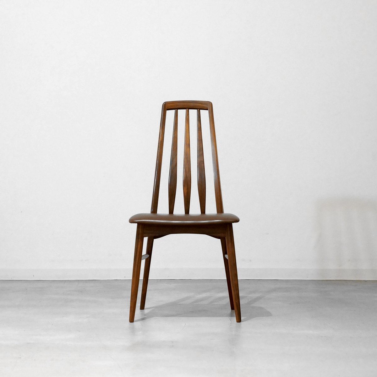 UD7039｜ダイニングチェア（EVA CHAIR）チェア(革）Niels Koefoed｜interior CASA vintage