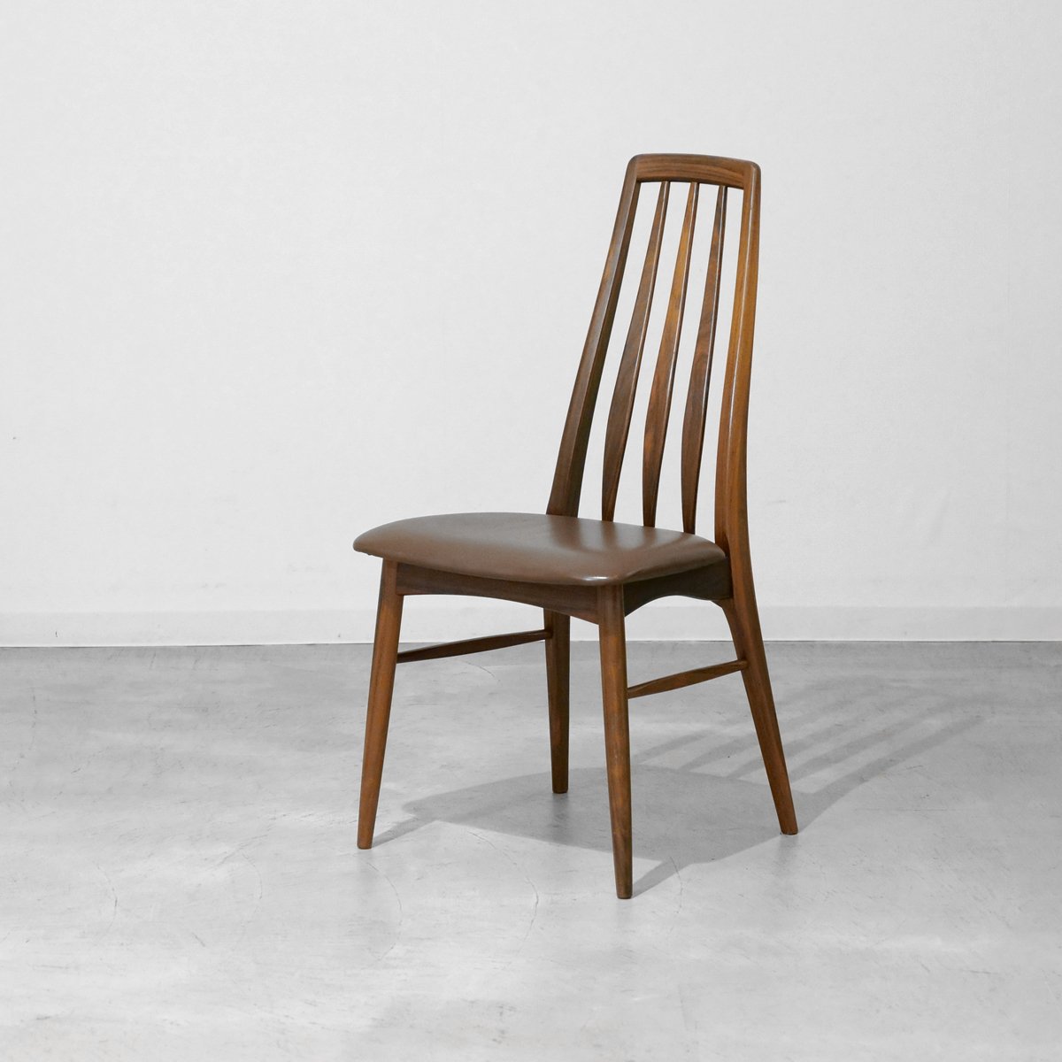 UD7039｜ダイニングチェア（EVA CHAIR）チェア(革）Niels Koefoed｜interior CASA vintage