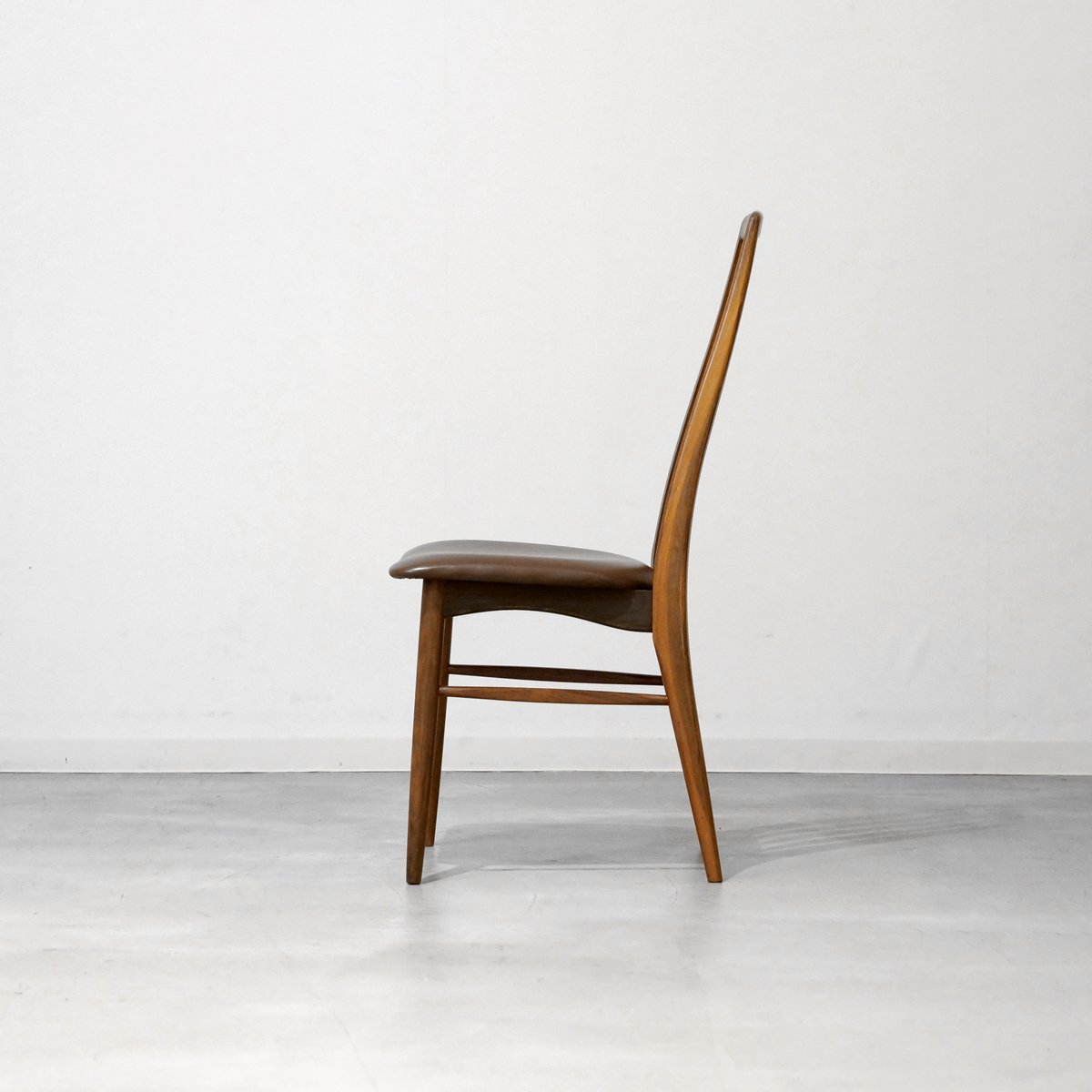 UD7039｜ダイニングチェア（EVA CHAIR）チェア(革）Niels Koefoed｜interior CASA vintage