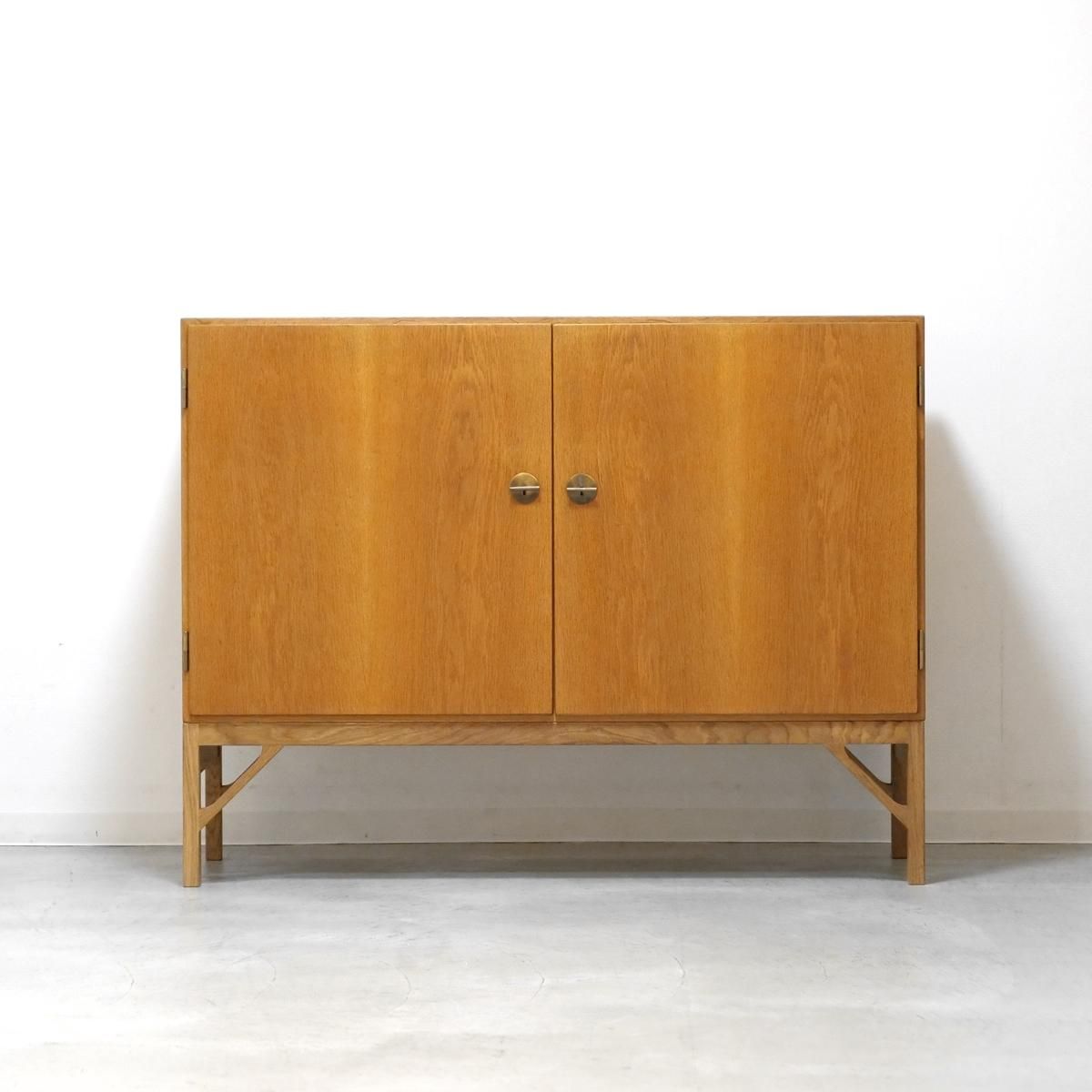 Borge Mogensen model.A232 キャビネット チーク UD18086｜A232キャビネット/チーク/Borge Mogensen/ボーエ