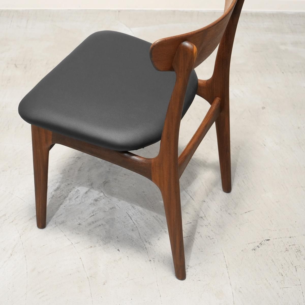 UD18113｜ダイニングチェア（チーク）Schionning & Elgaard