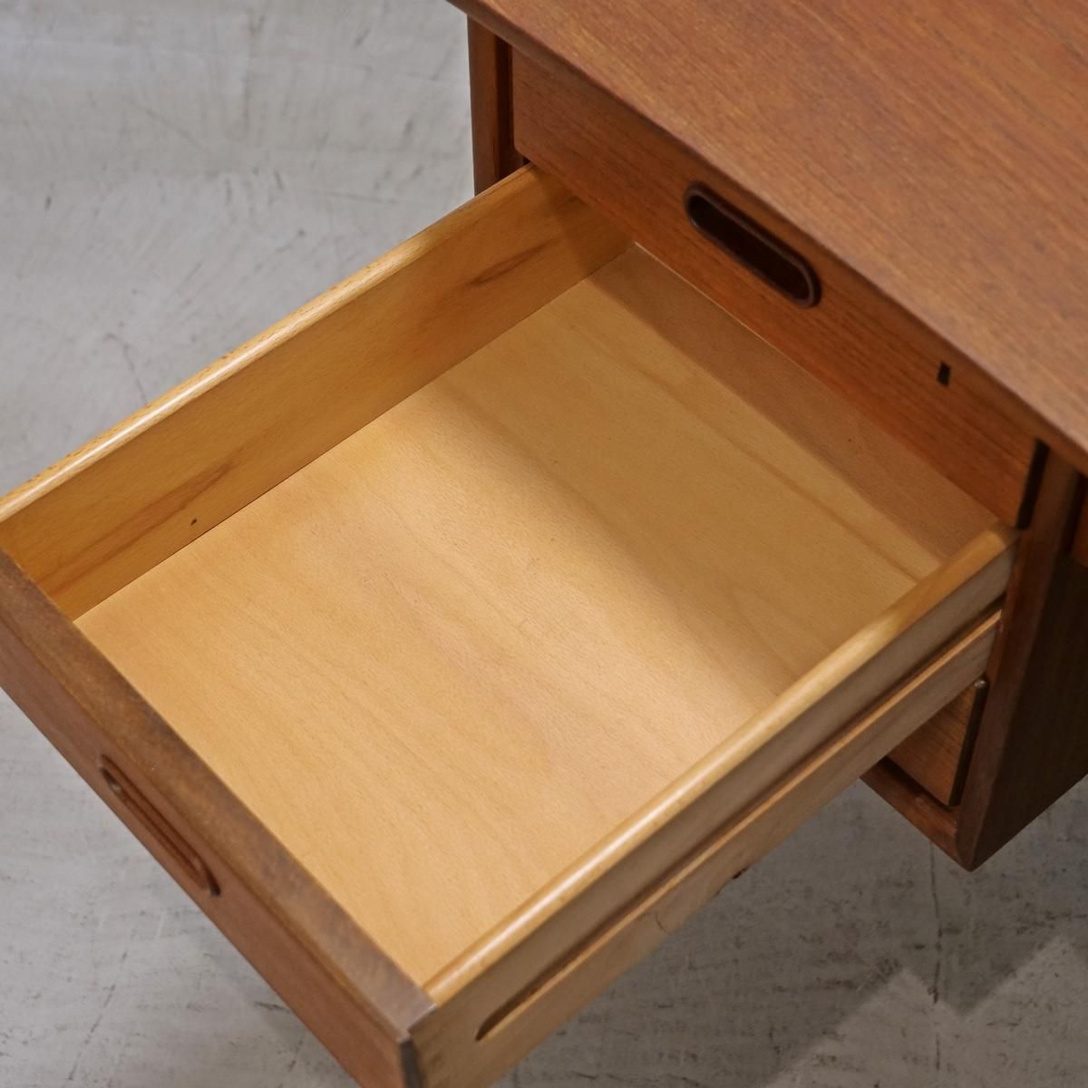 60s デンマーク製【Svend Aage Madsen】チーク トロリーワゴン UD19342