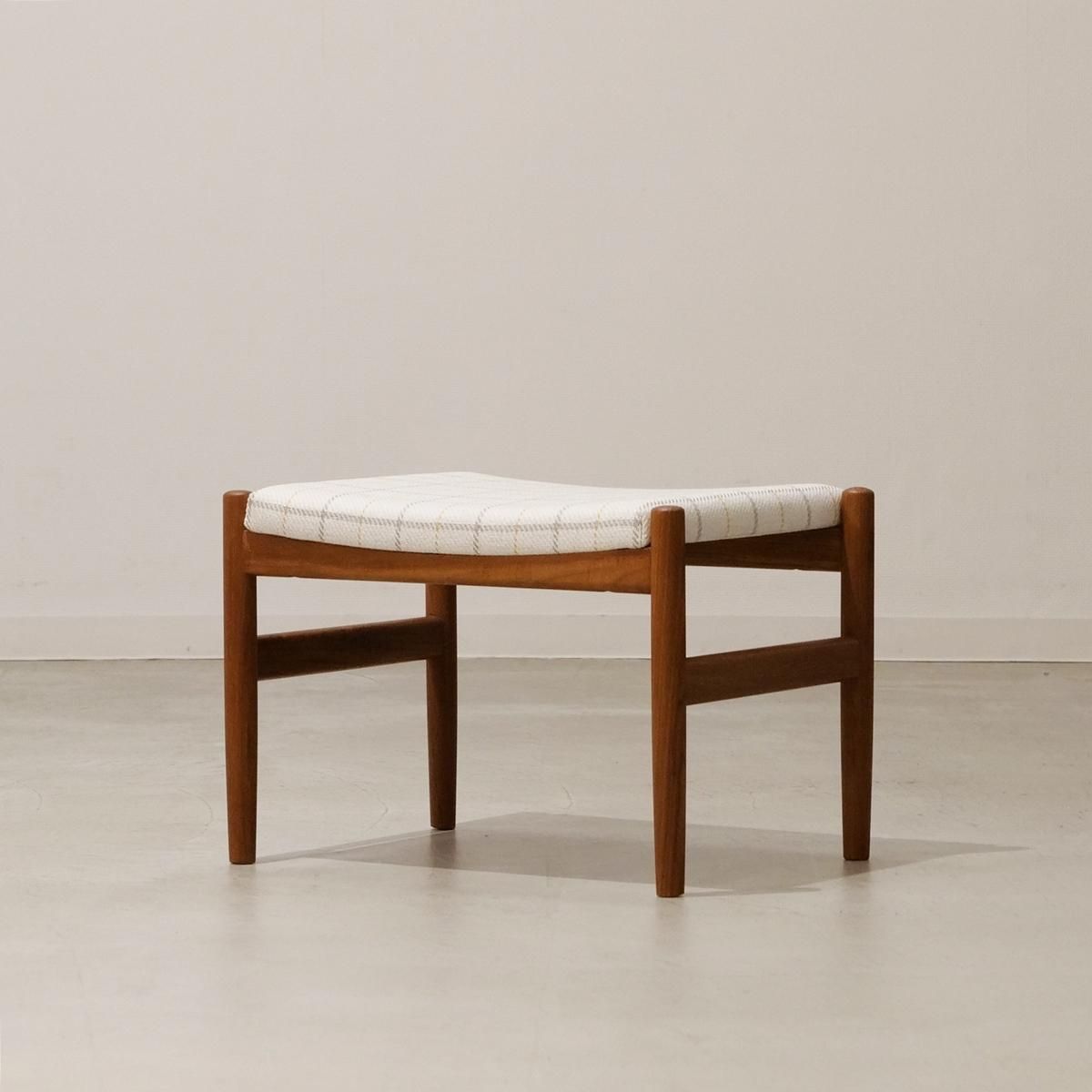 UD19348｜オットマン（チーク）Spottrup Mobelfabrik