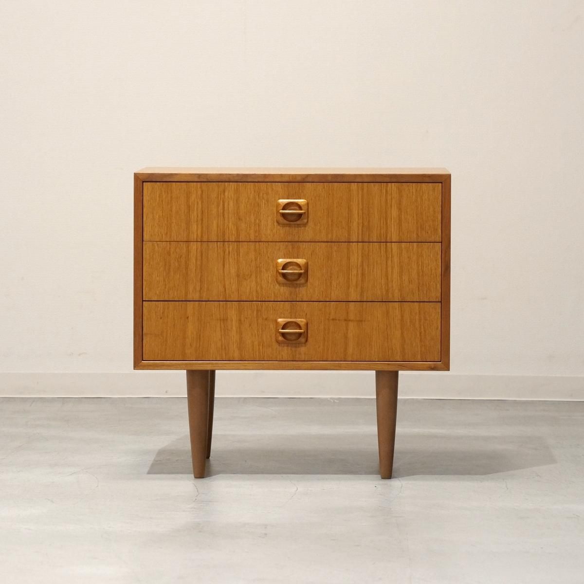 UD18093-2｜スモール3段チェスト（チーク）北欧ビンテージ家具