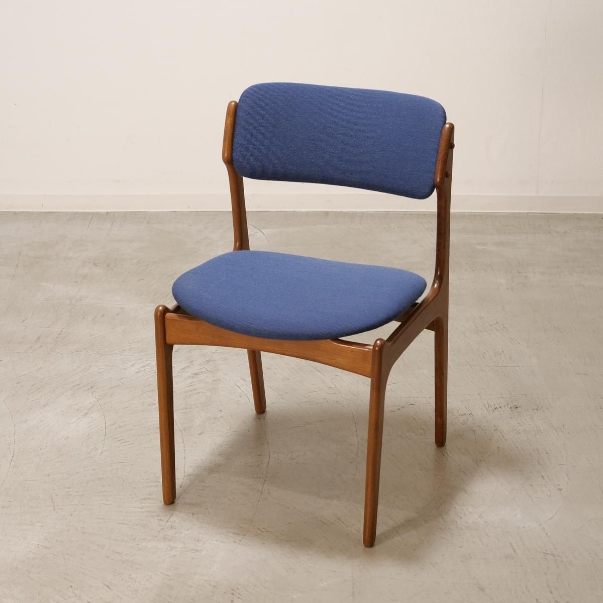 UD21226｜model49 ダイニングチェア（チーク）Erik Buch（エリック