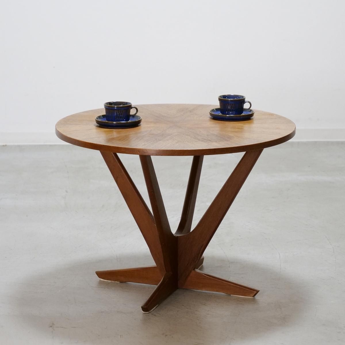 UD21384｜KUBUSコーヒーテーブル（チーク）北欧ビンテージ家具