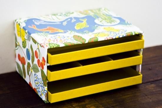 Svenskt Tenn WALLPAPER -Paradiset White- - 【BOX&NEEDLE Svenskt Tenn WALLPAPER -Paradiset White- - 【BOX&NEEDLE