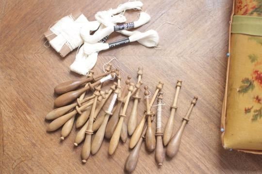 アンティーク ボビンレースクッション織り用台 クッサン
