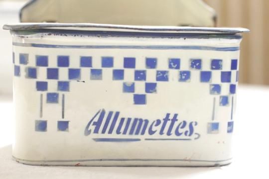 アンティークホーロー アリュメット缶 - フランスアンティーク雑貨