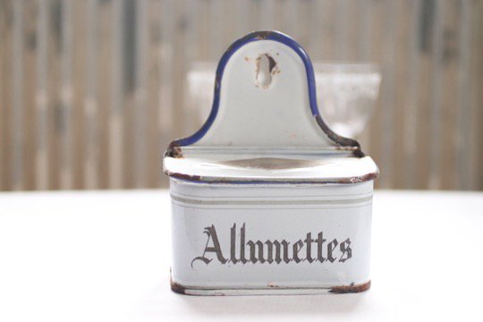 アンティークホーロー アリュメット缶 - フランスアンティーク雑貨 Mille Chats
