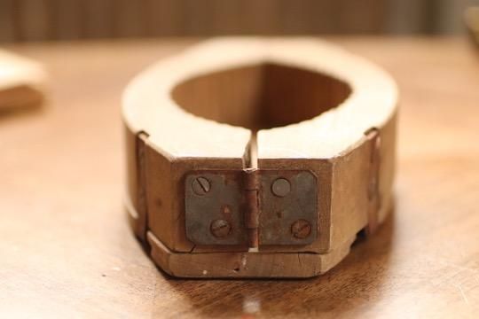 アンティーク 木製 バター モールド（型）スミレ - フランス