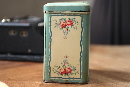 フランス アンティーク Chocolat Menier社 ショコラメニエ 薔薇