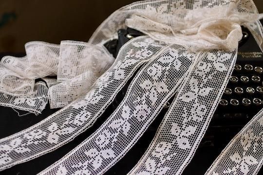 フランスアンティーク フィレレース 花籠 メダリオン