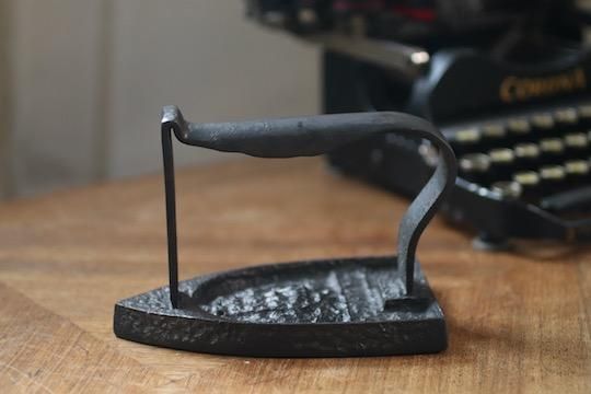 アンティーク アイロン A - フランスアンティーク雑貨 Mille Chats