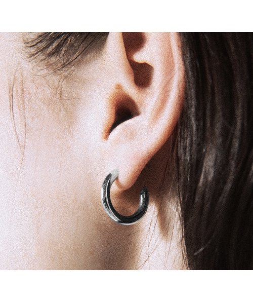 NIL DUE / NIL UN ピアス | baskiciamca.com