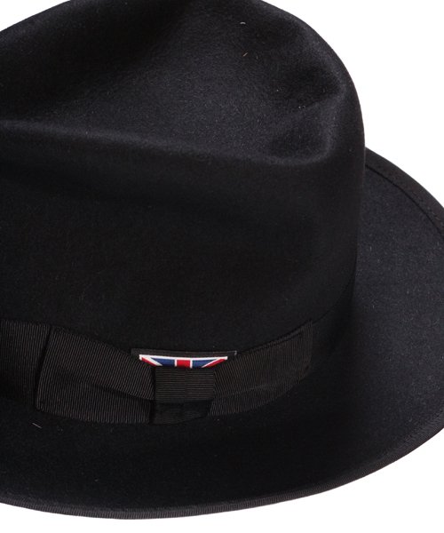 RALEIGH / ラリー【 KISSING TO BE CLEVER “君は完璧さ” FEDORA HAT / LDN1983 (BK×BK)  】REDMOTEL（レッドモーテル）- SIDEMILITIA inc.の通販サイト