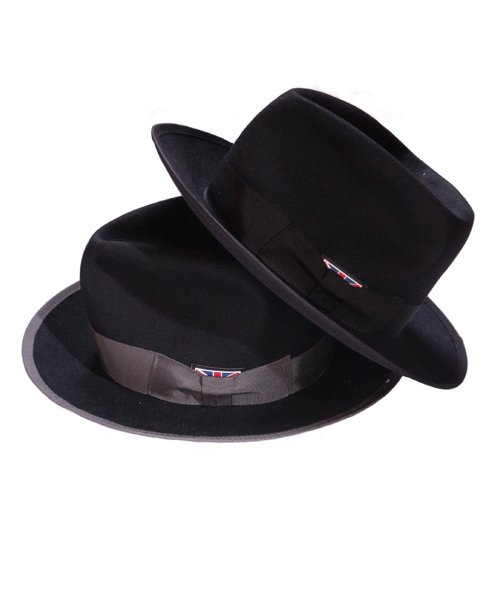 RALEIGH / ラリー【 KISSING TO BE CLEVER “君は完璧さ” FEDORA HAT / LDN1983 (BK×BK)  】REDMOTEL（レッドモーテル）- SIDEMILITIA inc.の通販サイト