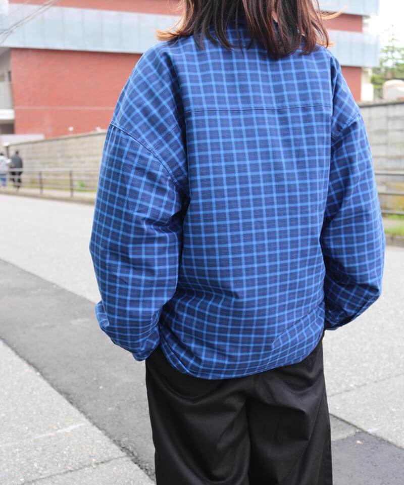 Frame switchwear：KUNG-FU SHIRT (NAVY×BLUE) / COOKMAN：WIDE CHEF