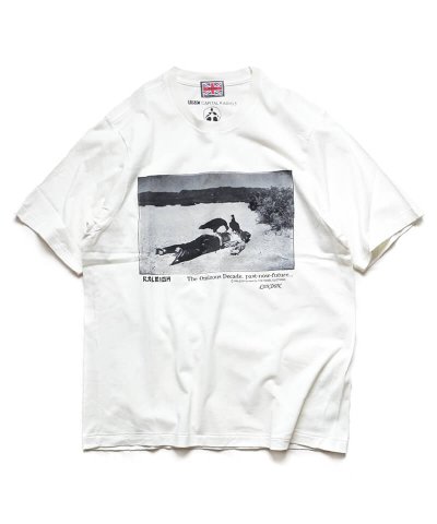RALEIGH / ラリー（RED MOTEL / レッドモーテル） / “The Ominous Decade (Past-Now-Future)” T-SHIRTS (WHITE)