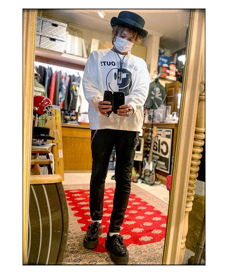 STYLE / スタイル ｜ RALEIGH / ラリー：“SPACED OUT! FAKED SMILE!!” C/N VINTAGE SWEAT (Loose Fit：ACID WHITE)商品画像