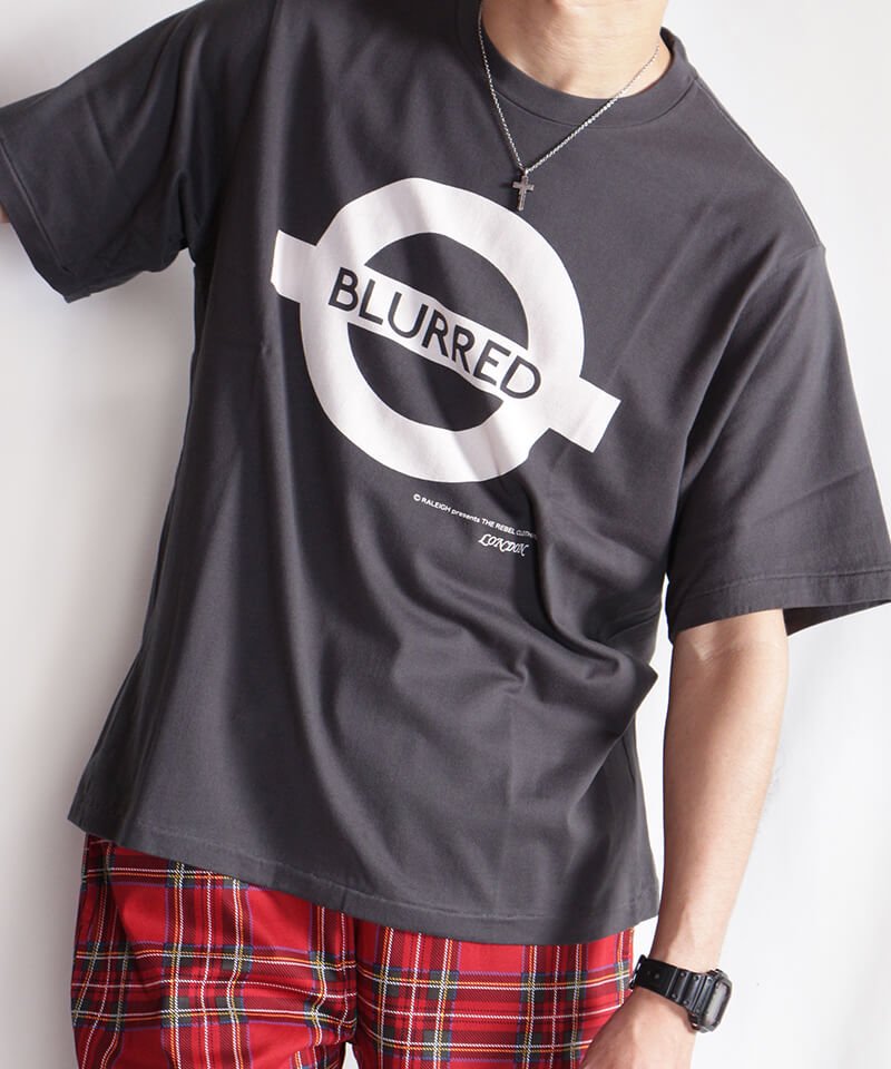 RALEIGH / ラリー（RED MOTEL / レッドモーテル） ｜“Chemical Blurred” London Tube T-SHIRTS (Loose Fit：blurred Black)商品画像14