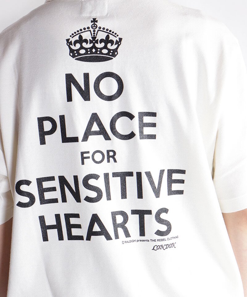 RALEIGH / ラリー（RED MOTEL / レッドモーテル） ｜“NO PLACE FOR SENSITIVE HEARTS(在広東少年)” CROWN POLO SHIRTS (VANILLA WHITE)商品画像17
