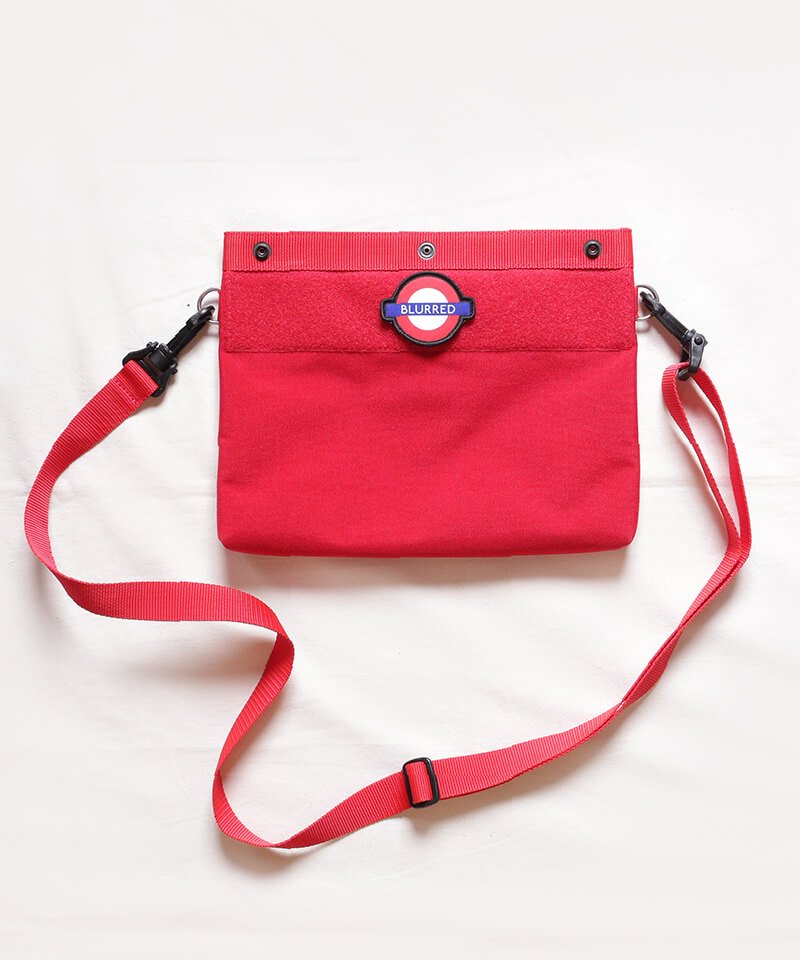 RALEIGH / ラリー (RED MOTEL / レッドモーテル)【 “CLA5H” London Number Plate SHOULDER  POUCH (RED) 】- SIDEMILITIA inc.の通販サイト