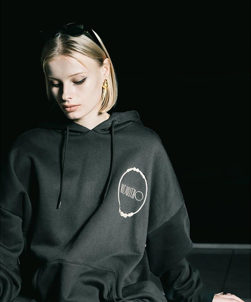 NIL DUE / NIL UN TOKYO フーディ NIL DUE / NIL UN TOKYO / EMBROIDERY MIRROR HOODIE - セレクト