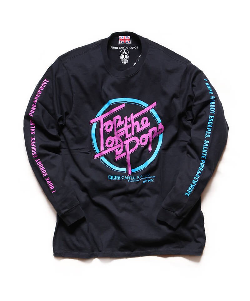 RALEIGH / ラリー (RED MOTEL / レッドモーテル)【 “TOP OF THE POPS – RBC Capital Radio”  L/S T-SHIRTS (Loose Fit / BLACK) 】- SIDEMILITIA inc.の通販サイト