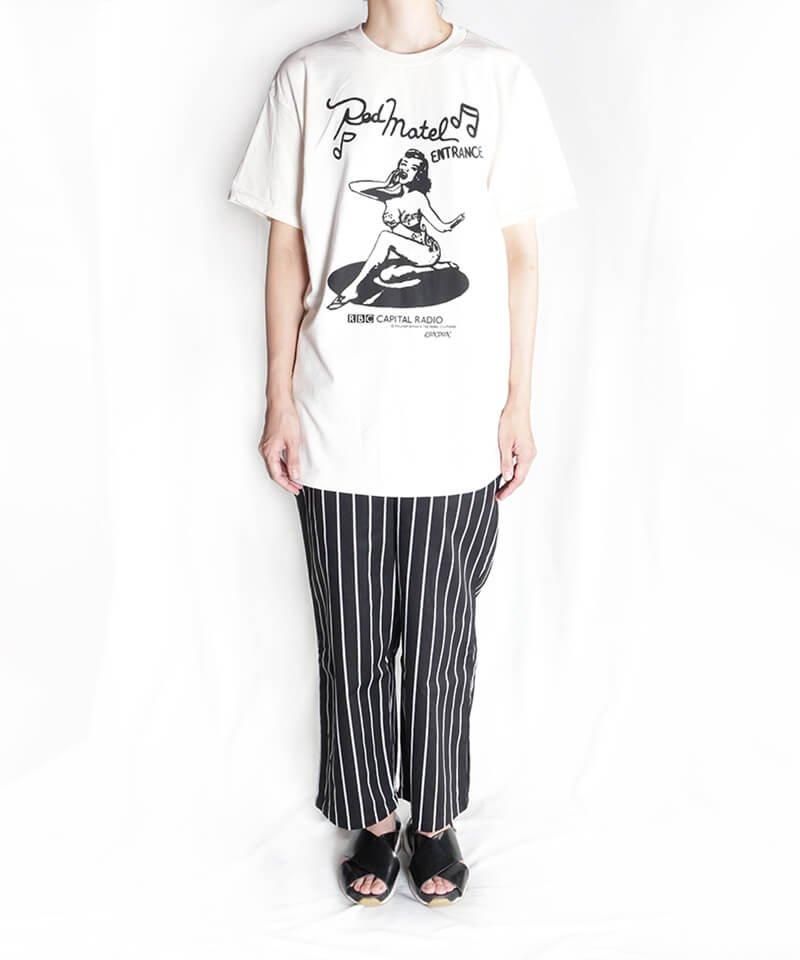RALEIGH / ラリー（RED MOTEL / レッドモーテル） ｜“PARTY CAT / 浮気なパレットキャット” BOOTLEG T-SHIRTS (ECRU BEIGE)商品画像8