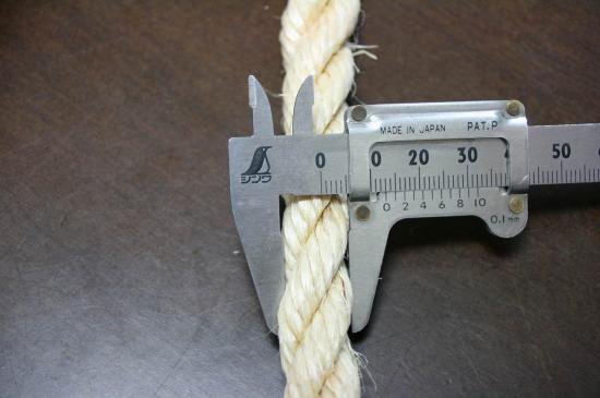 ロープ 麻ロープ 太さ約 12mm１メートル単位 カット販売(切売) 購入