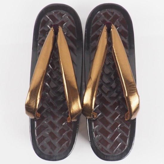 本革鼻緒の桐下駄【鎌倉彫 舟型】ブロンズ(L) - モダン着物小物 梅屋