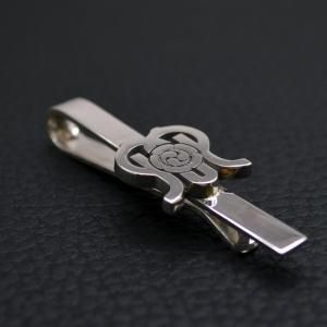 ■銀製 持込ロゴ・オーダーメイドネクタイピン【クリップ式】 墨入れ仕上げ