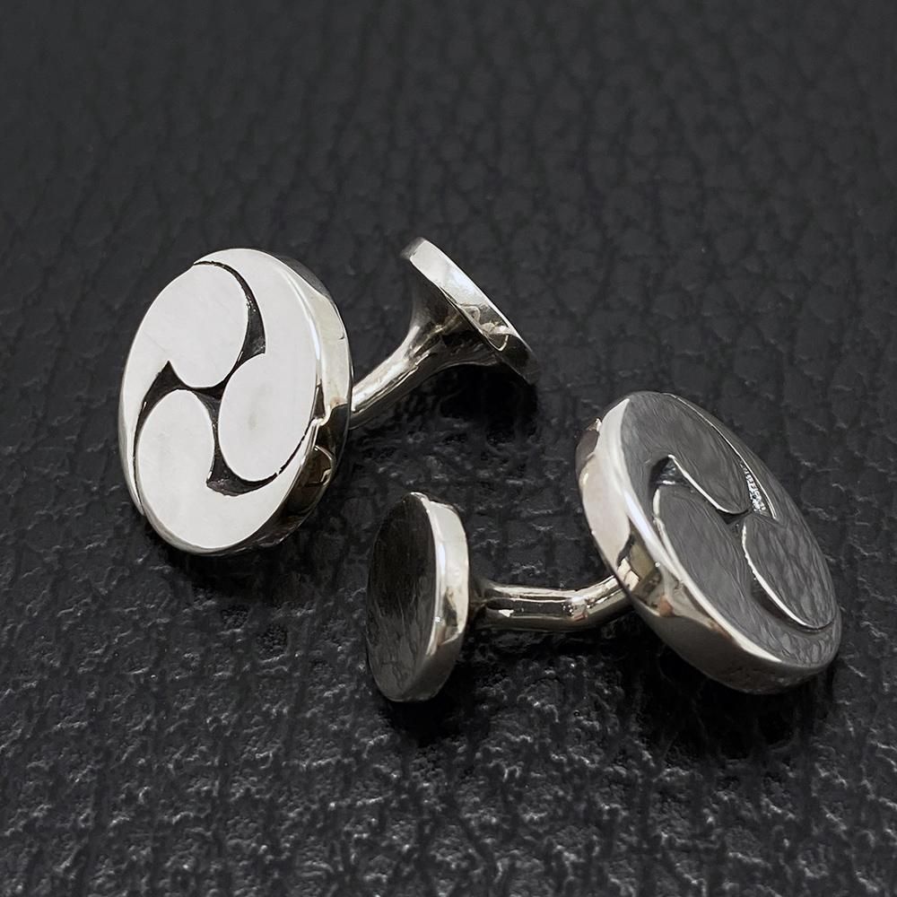 あ*3様 銀杯３つ その他カフスなど あ*3様 銀杯3つ その他カフスなど 金盃（金杯）・銀盃（銀杯